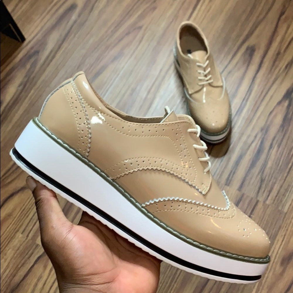 Dadaween Women Fashion Shoes - Picture 1 of 11